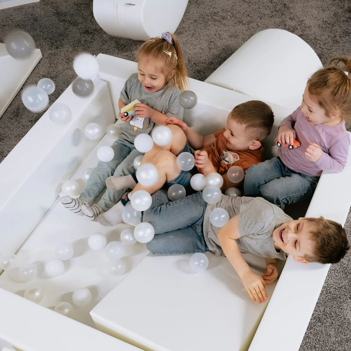 Soft Play Ball Pit - White